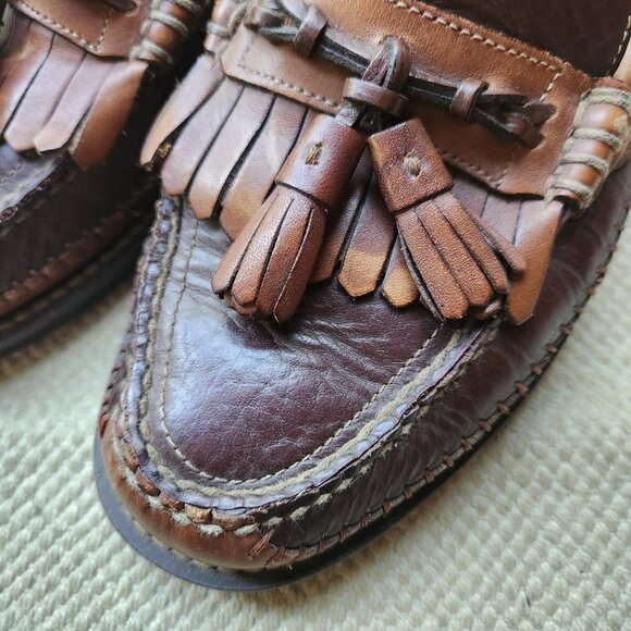 HS Trask Handsewn Leather Tassel Loafer Bozeman MT Size 9M Made In Brazil Kiltie - Picture 2 of 9